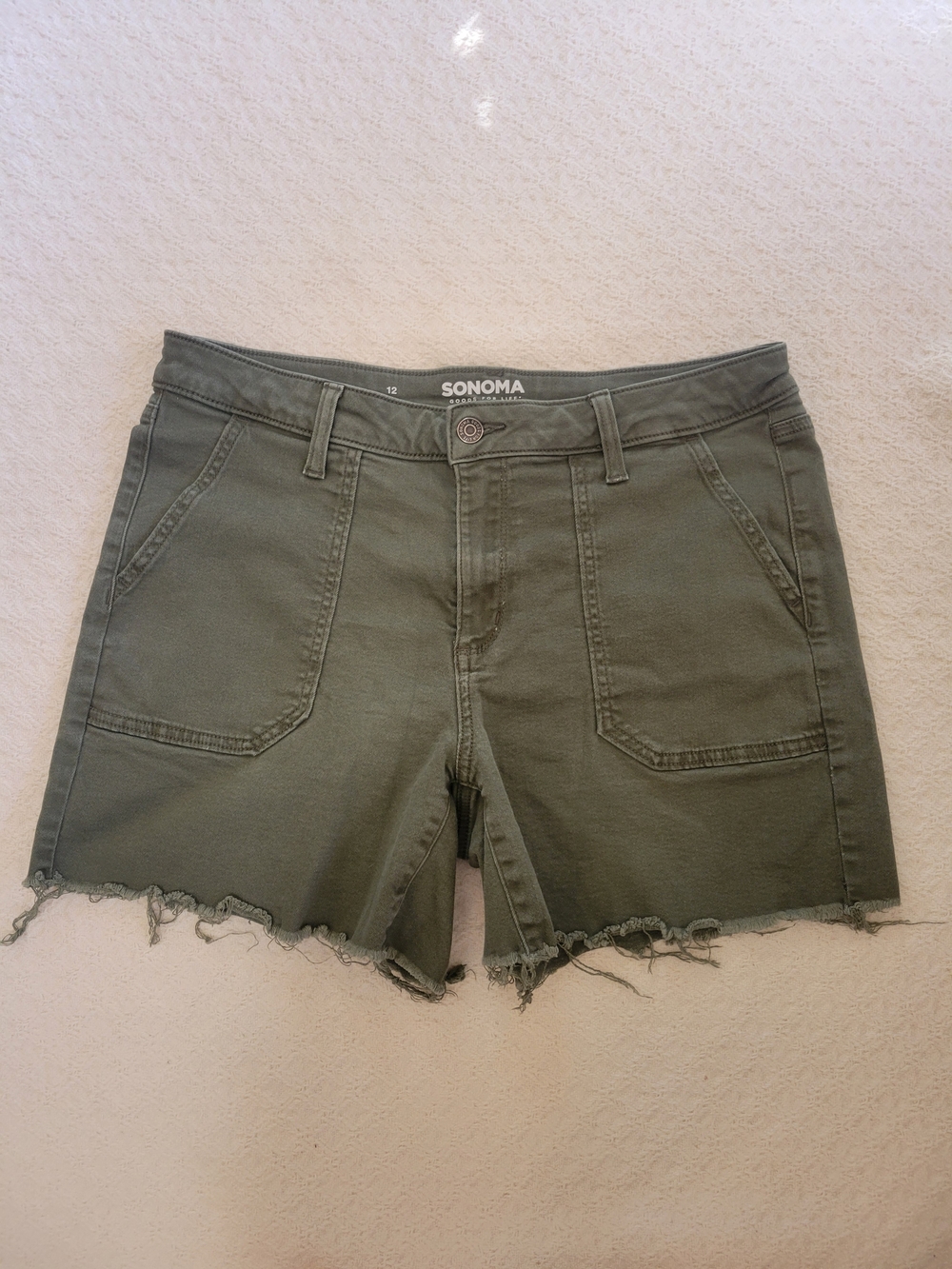 Sonoma Olive Frayed-Hem Utility Jean Shorts